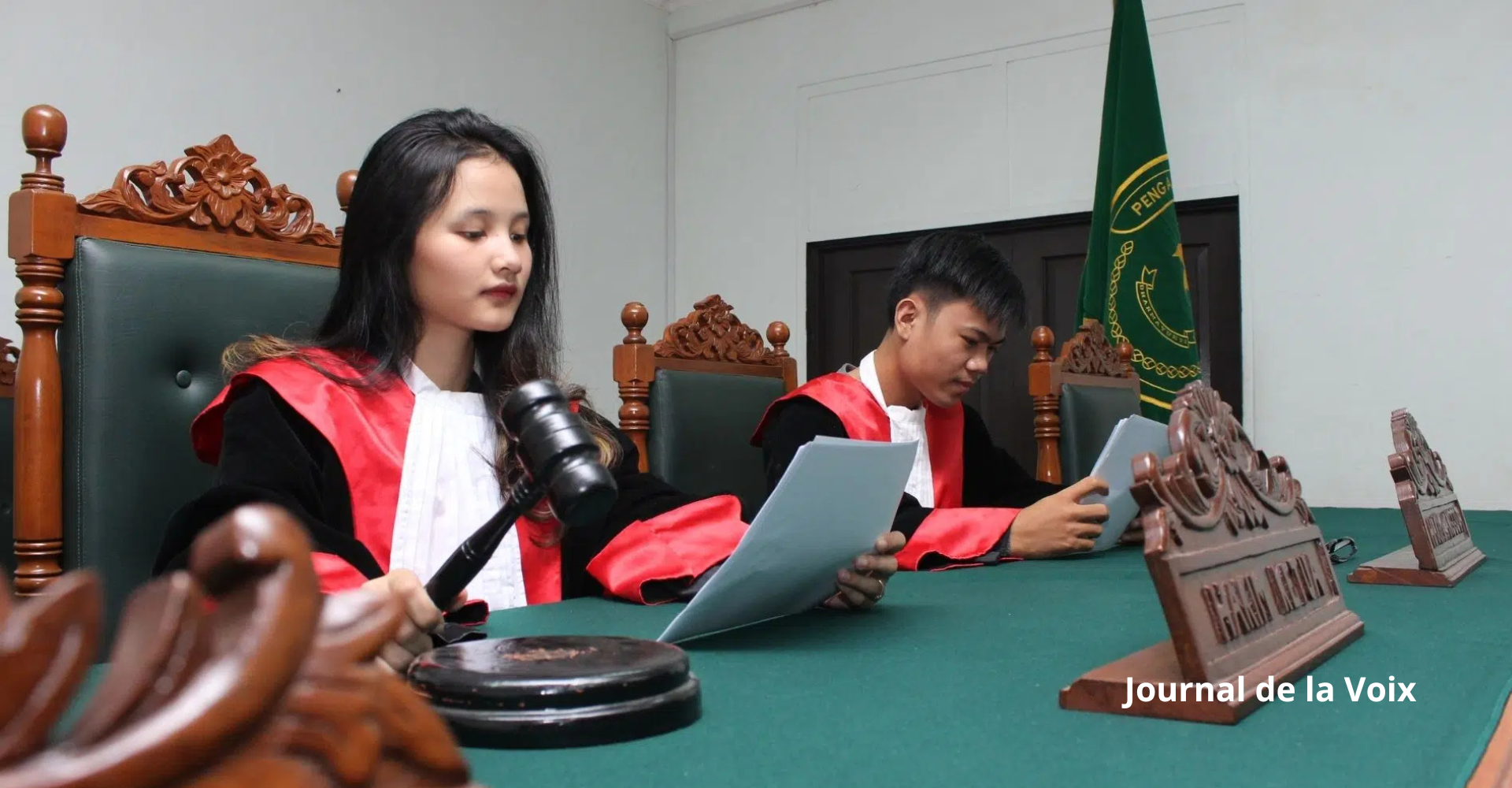 Kenapa Memilih Jurusan Hukum Alasan dan Peluang Karier